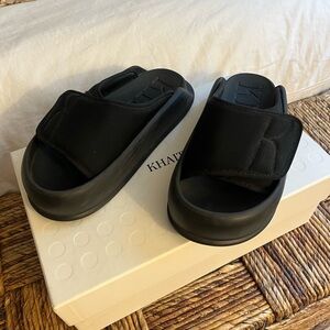 KHAITE Rockaway Pool Slides Sandal